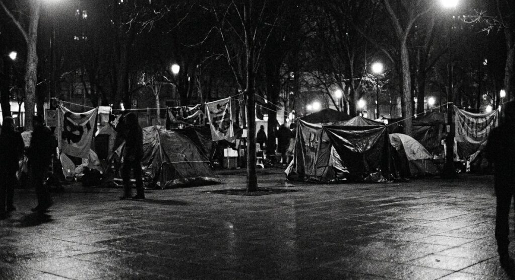 Between Spectacle and Participation: Art After Occupy